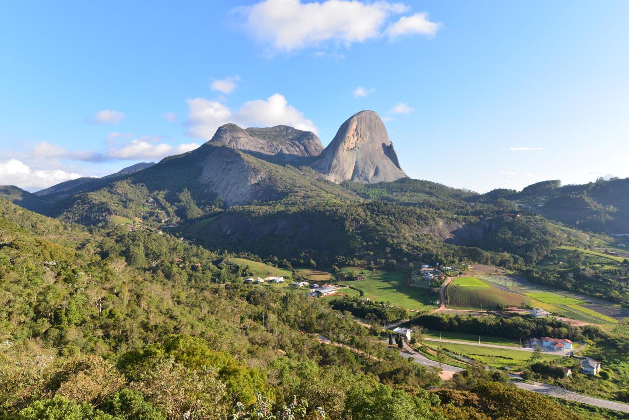 Vista Azul Apart Hotel - Vista Pinheiros Pedra Azul  Kültér fotó